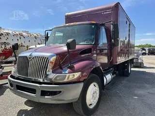2012 INTERNATIONAL DURASTAR 4300