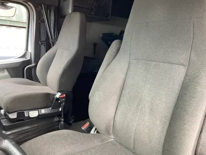 2021 FREIGHTLINER/MERCEDES NEW CASCADIA PX126641a595fbf16b5f371cb09f6d331f56715