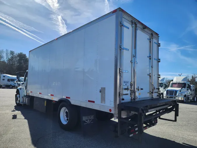 2018 FREIGHTLINER/MERCEDES M2 106