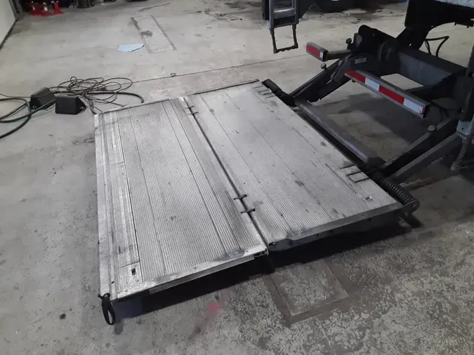 2020 NAVISTAR INTERNATIONAL MV607 (4X2)