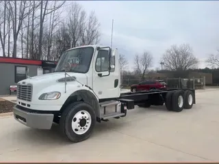 2019 FREIGHTLINER/MERCEDES M2 106