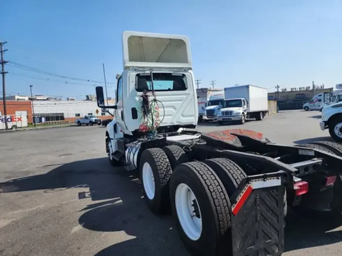 2019 NAVISTAR INTERNATIONAL LT625 DAYCAB T/A