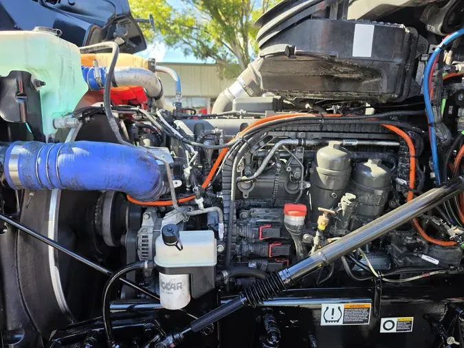 2024 Peterbilt 567