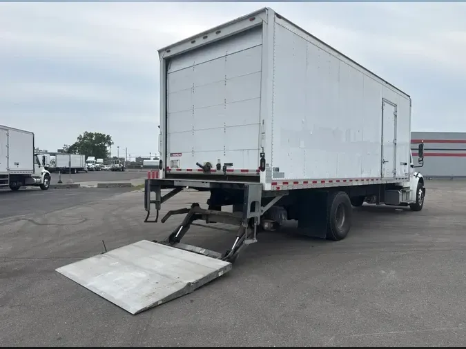 2020 FREIGHTLINER/MERCEDES M2 106