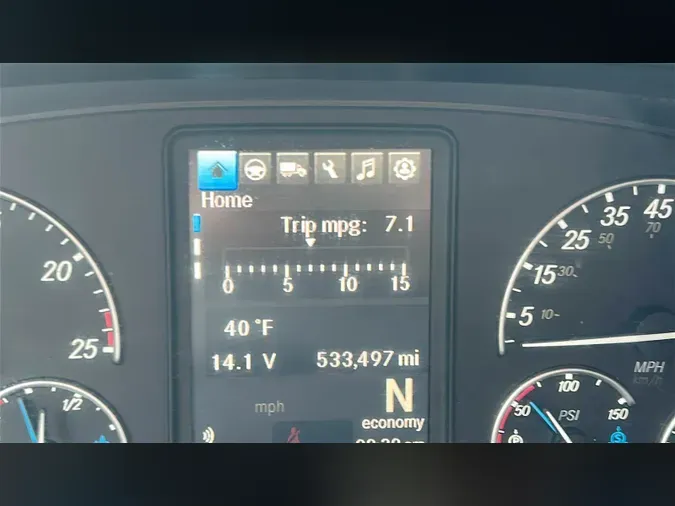 2022 Freightliner Cascadia 126