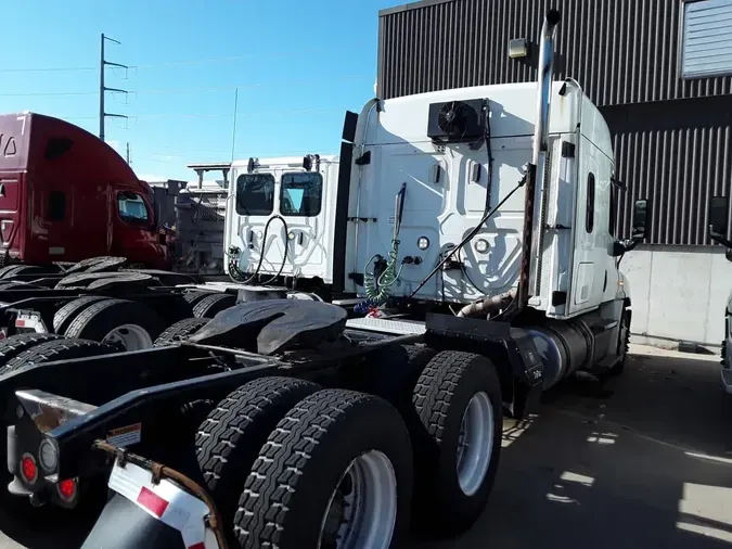 2020 FREIGHTLINER/MERCEDES CASCADIA 1251a6eed8ccb0fd46e168b598b2b7456f6