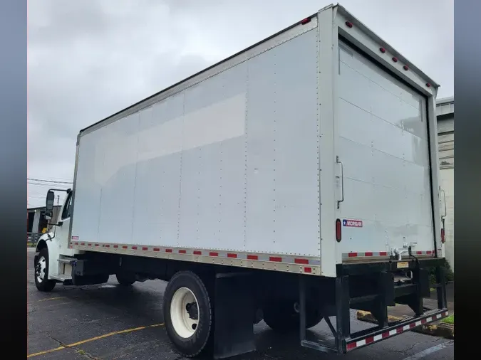 2018 FREIGHTLINER/MERCEDES M2 106