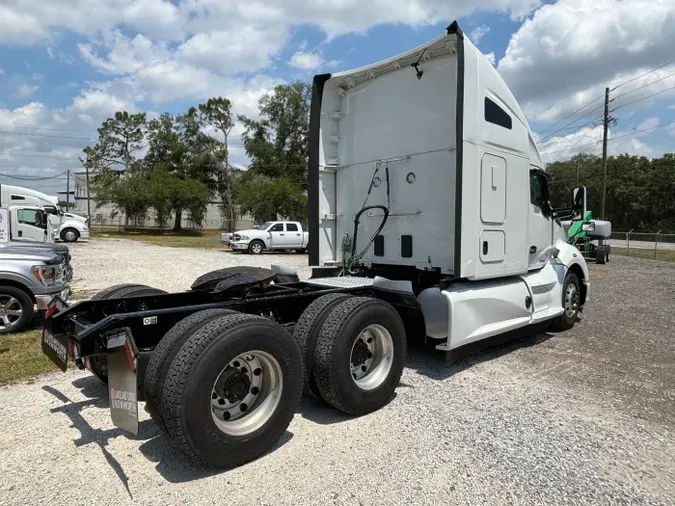 2022 Kenworth T680