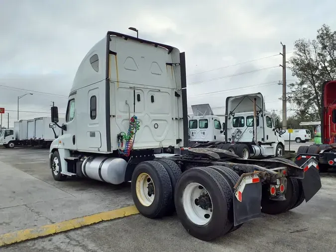 2020 FREIGHTLINER/MERCEDES CASCADIA 1251a775cb94804a05b49c4ea76477b97f5