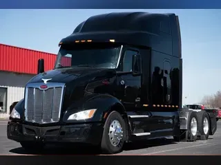 2023 PETERBILT 579