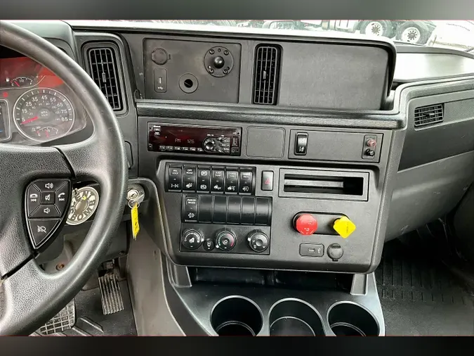 2020 INT LT625 6x4