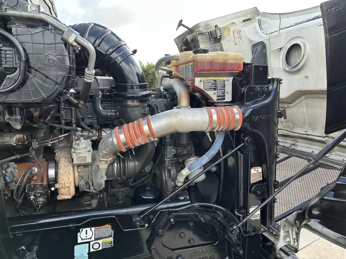 2020 Peterbilt 567