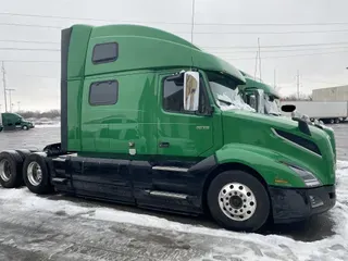 2019 VOLVO VNL64T860