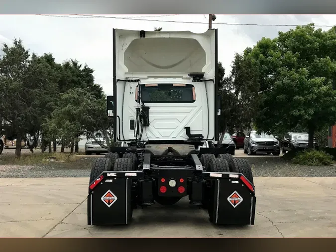 2020 INT LT625 6x4