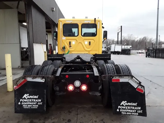 2020 FREIGHTLINER/MERCEDES CASCADIA 1131a8db25ac3db54a0892e651a359eb64a