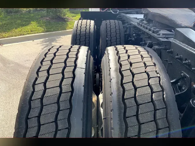 2020 INT LT625 6x4