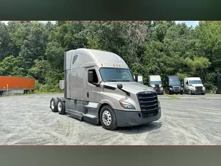 2023 Freightliner Cascadia 126
