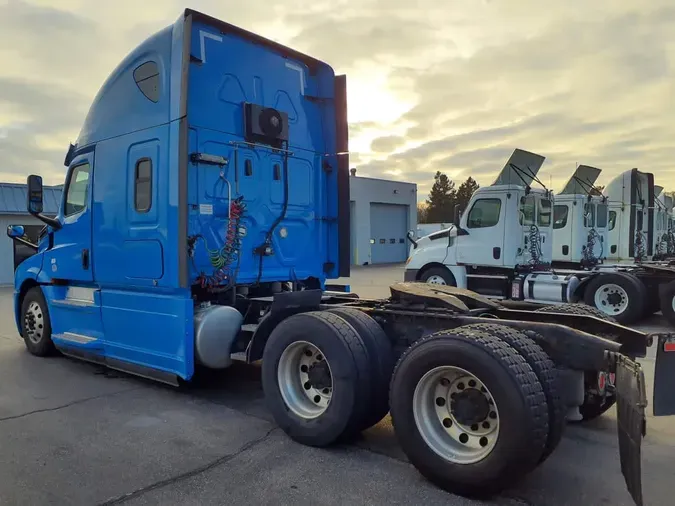 2020 FREIGHTLINER/MERCEDES NEW CASCADIA PX12664