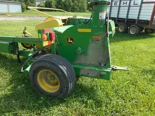 2003 John Deere 3975