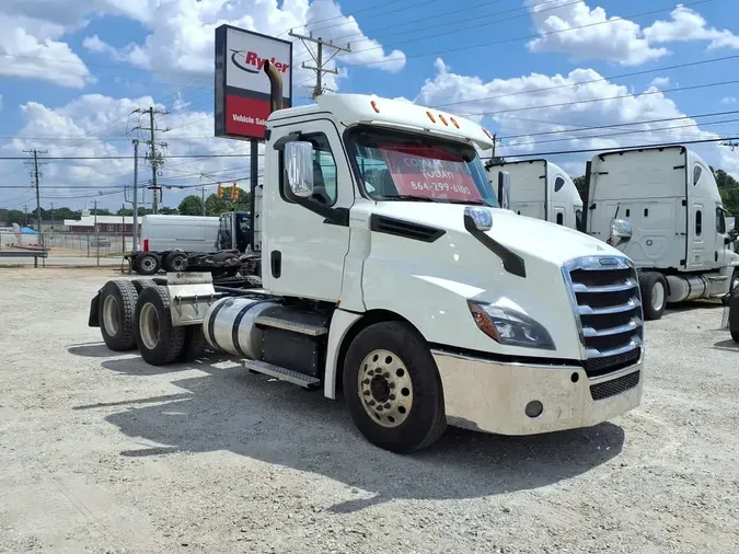 2019 FREIGHTLINER NEW CASCADIA PX12664