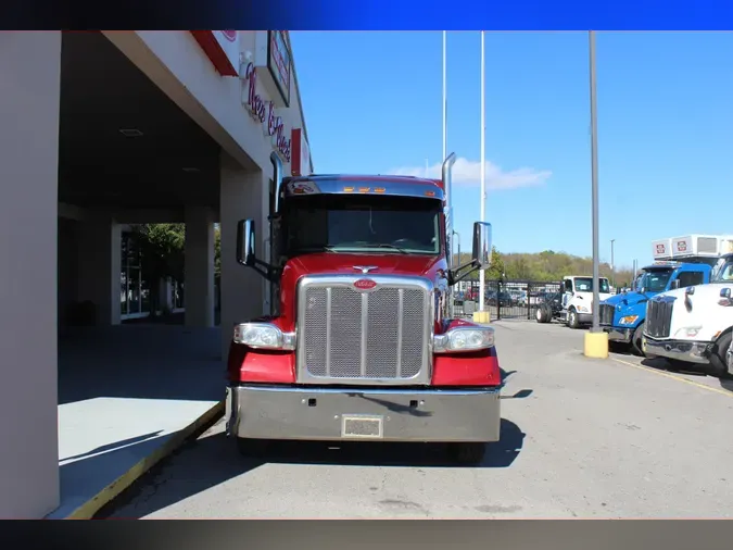 2019 Peterbilt 567