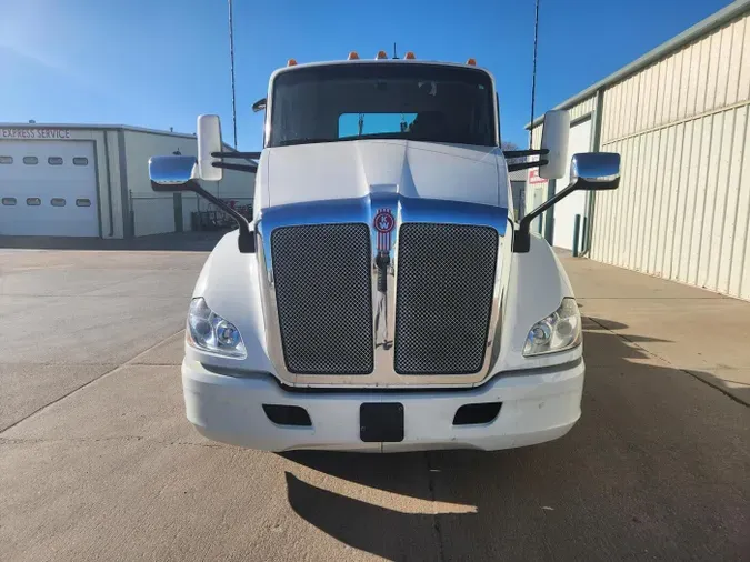 2020 Kenworth T680