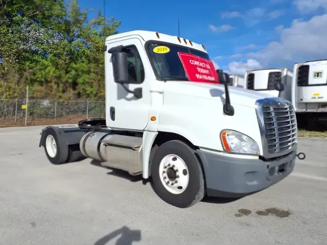 2019 FREIGHTLINER/MERCEDES CASCADIA 1251a9f02d2c01a387b75329a3e334fbacb