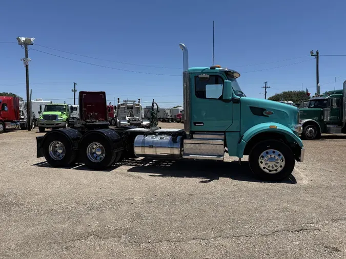 2023 Peterbilt 567