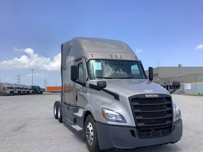 2024 Freightliner Cascadia 1261aa2384b8c174130b843c203c1cbed9d