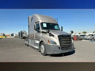 2020 Freightliner Cascadia