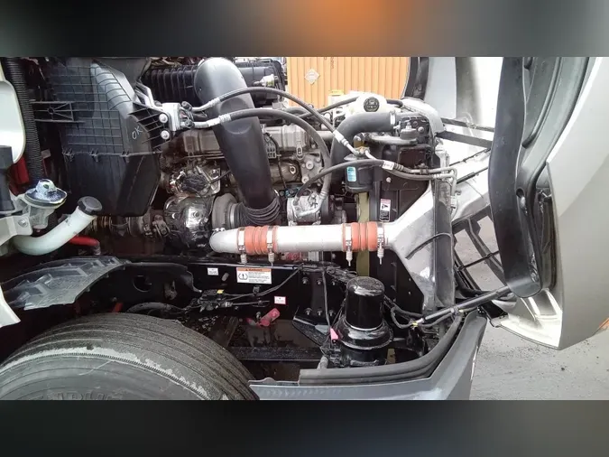 2022 Freightliner Cascadia 1261aa713eb7aeb2954ef7a58bd0e044372