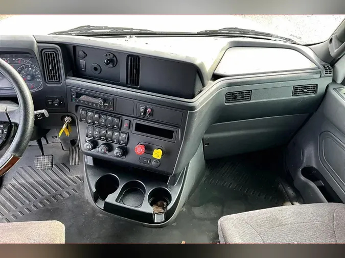 2023 INT LT625 6X41aa8111062035d7a820dba766bec323e