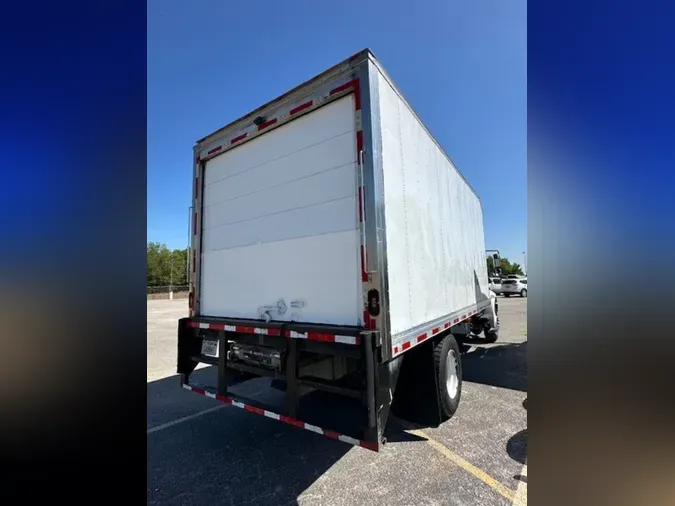 2019 NAVISTAR INTERNATIONAL 4300