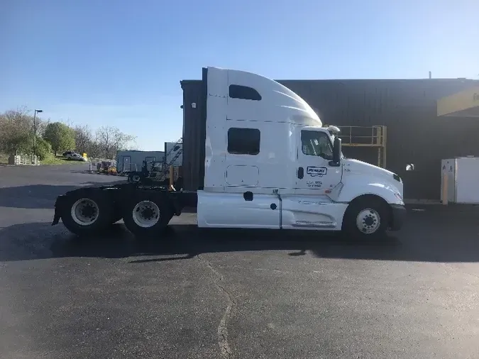 2018 International LT625