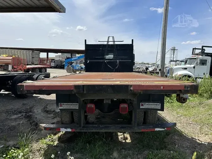 2018 FREIGHTLINER BUSINESS CLASS M2 106
