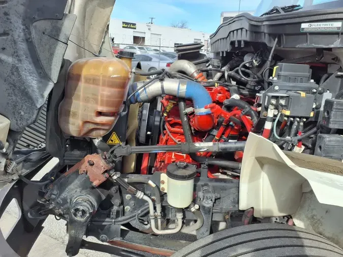 2019 NAVISTAR INTERNATIONAL 4300 SBA