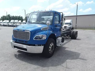 2020 FREIGHTLINER/MERCEDES M2 106