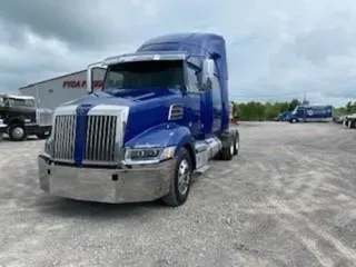 2016 Western Star 5700XE