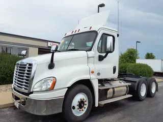 2016 FREIGHTLINER/MERCEDES CASCADIA 125