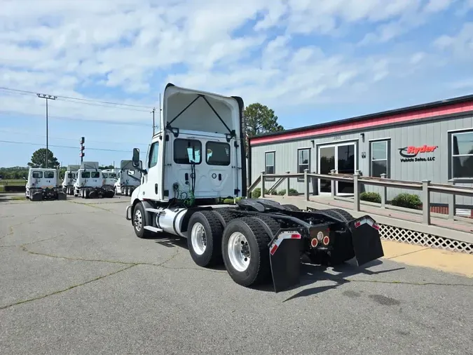 2023 FREIGHTLINER/MERCEDES CASCADIA PX11664ST1abca444626ea752432e752acdfe1144