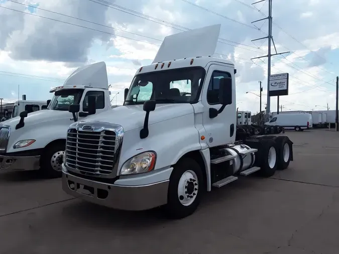 2016 FREIGHTLINER/MERCEDES CASCADIA 1251abe5f154e4fe93e86e3dcb4a2a89f8d