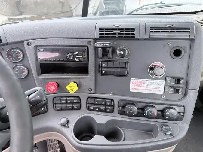 2020 FREIGHTLINER/MERCEDES CASCADIA 125