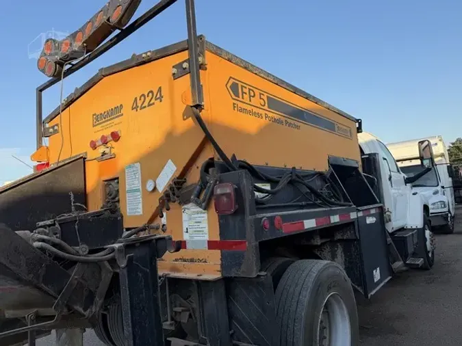 2006 GMC TOPKICK C85001ac300280895239e87b37885fa4a9edf