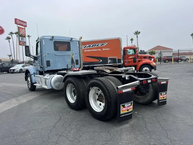 2022 Peterbilt 567