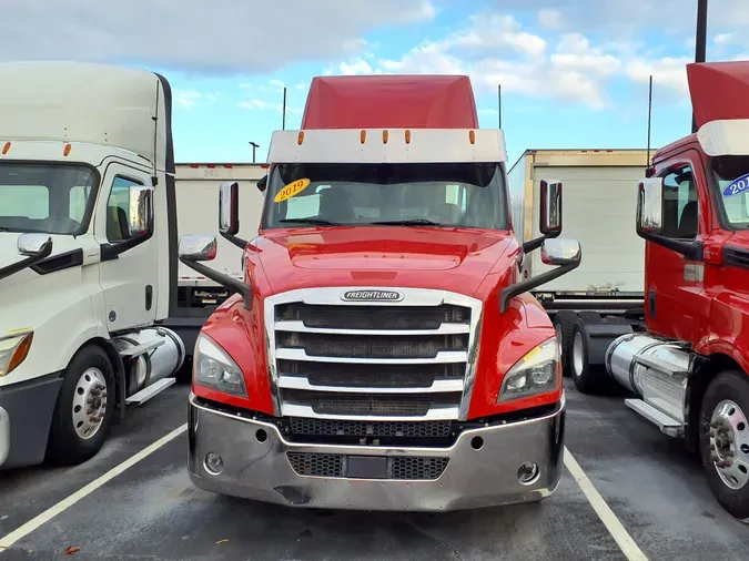 2019 FREIGHTLINER/MERCEDES NEW CASCADIA PX12664