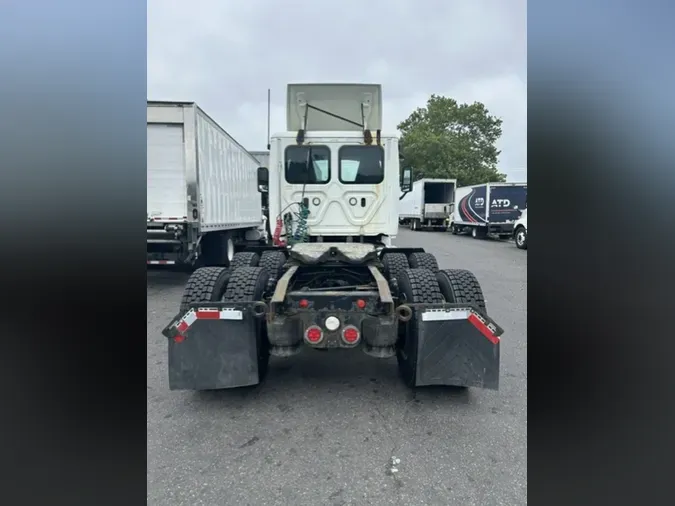 2019 FREIGHTLINER/MERCEDES CASCADIA 125