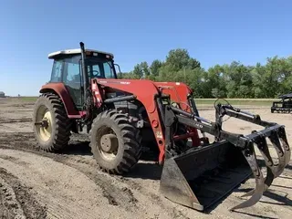 2002 Versatile 2145