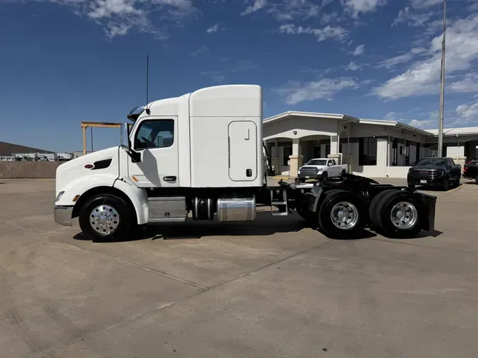 2022 Peterbilt 579