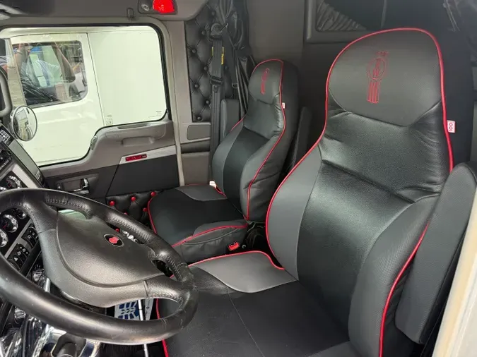 2024 Kenworth W900L