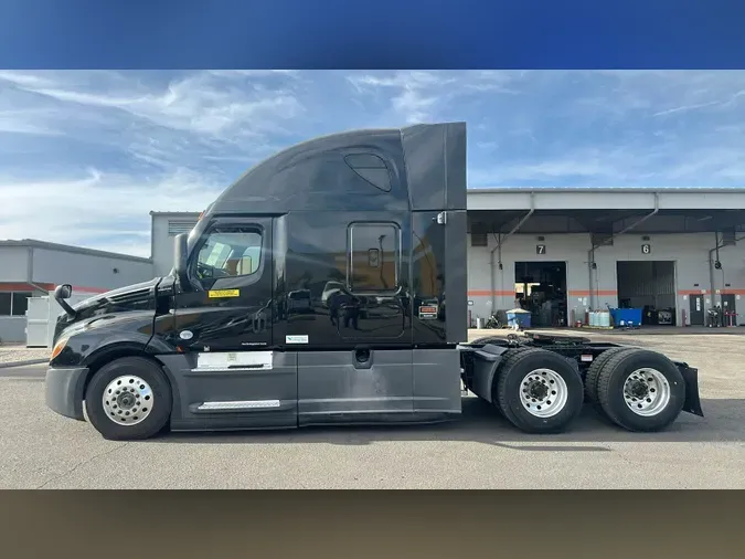 2024 Freightliner Cascadia